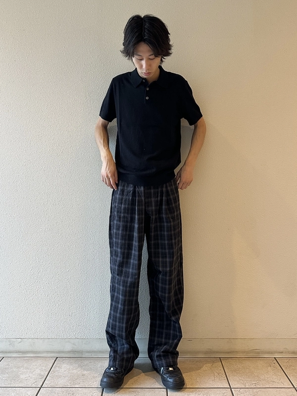 チェックパンツ