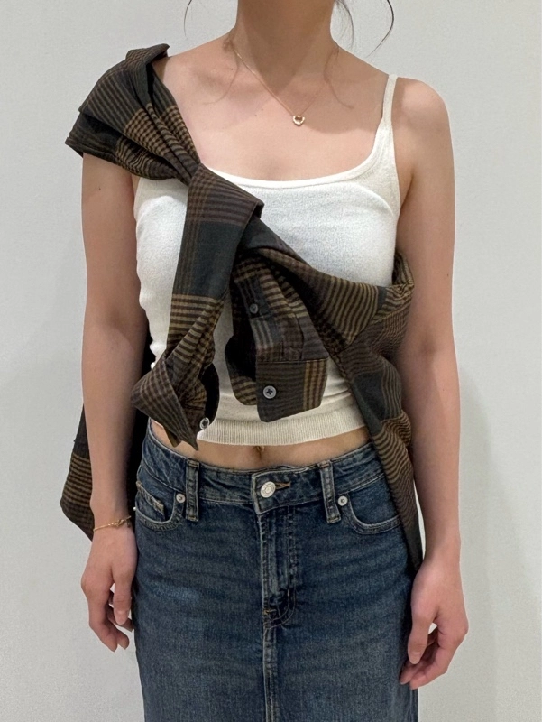 おすすめ】デニムミディペンシルスカートのスタイリング | Gap