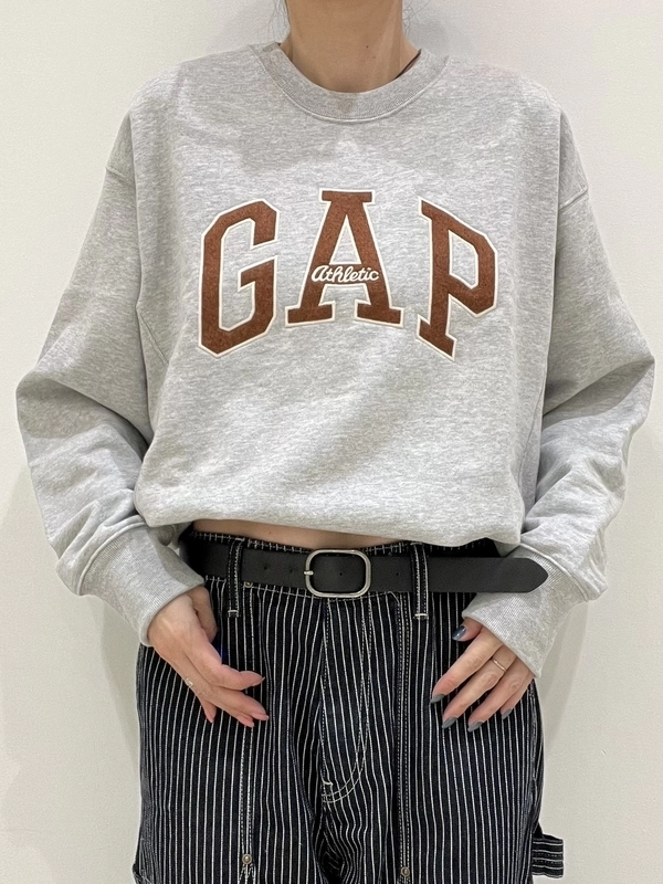 バギーカーペンターデニムのスタイリング | Gap公式オンラインストア
