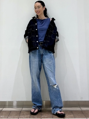 GAP ヘビーウェイト デニムジャケット ヘビーウェイト デニムジャケットのスタイリング | Gap公式