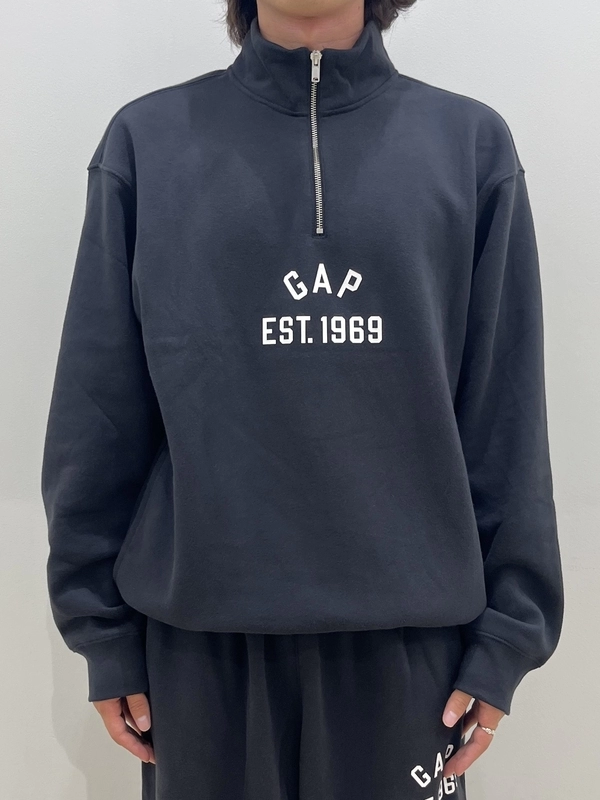 シルエット完璧！スウェットセットアップのスタイリング | Gap公式