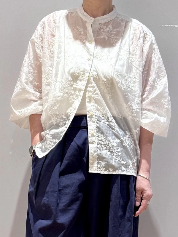 【新作‼︎】大人気シャツコーデ♡
