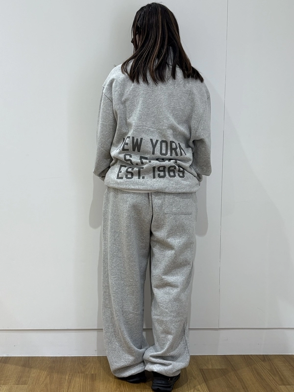 NEW】ハーフジップセットアップのスタイリング | Gap公式オンラインストア NEW】ハーフジップセットアップのスタイリング | Gap公式オンラインストア