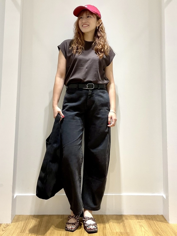 秋の新作◎シルエット美！バレルパンツ