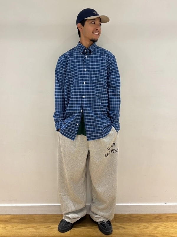 【ラフに！】シャツ✖️スウェットパンツのコーディネート！