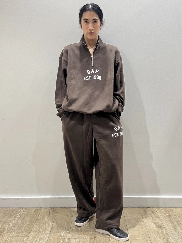 【オススメ】ジップアッププルオーバー×バギースウェットパンツ