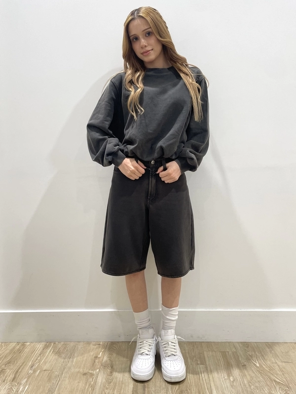 バブルヘムが可愛いスウェットアイテム◎