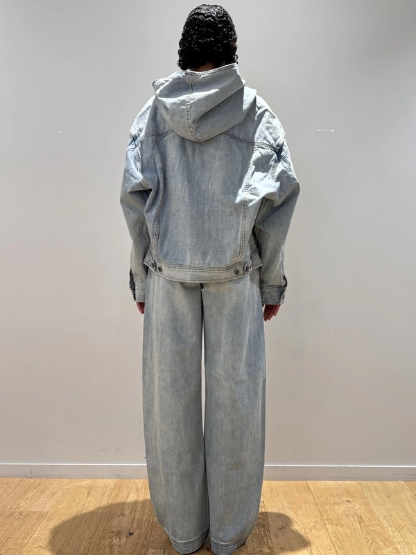 【gap×BEIS カジュアルデニムコーデ】