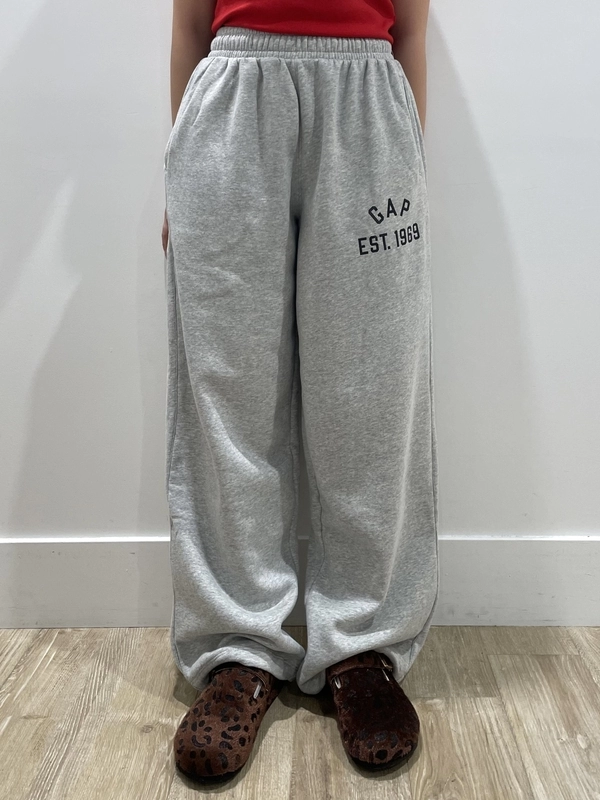 おすすめ、バギースウェットパンツ！