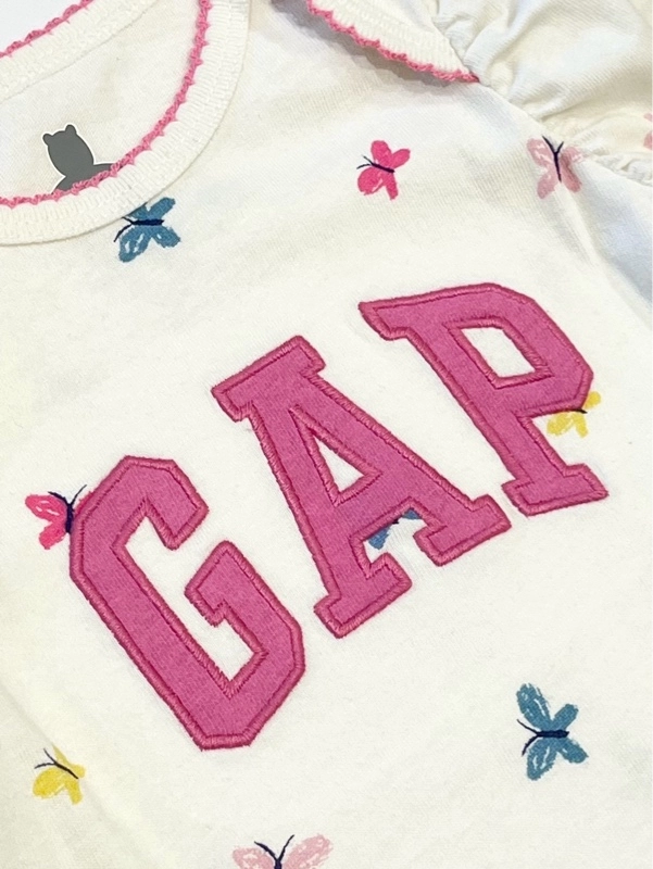 GAPピンクコーデ