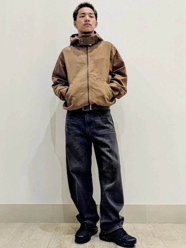 アクティブジャケット×バレルデニム”でつくる、大人ワークカジ