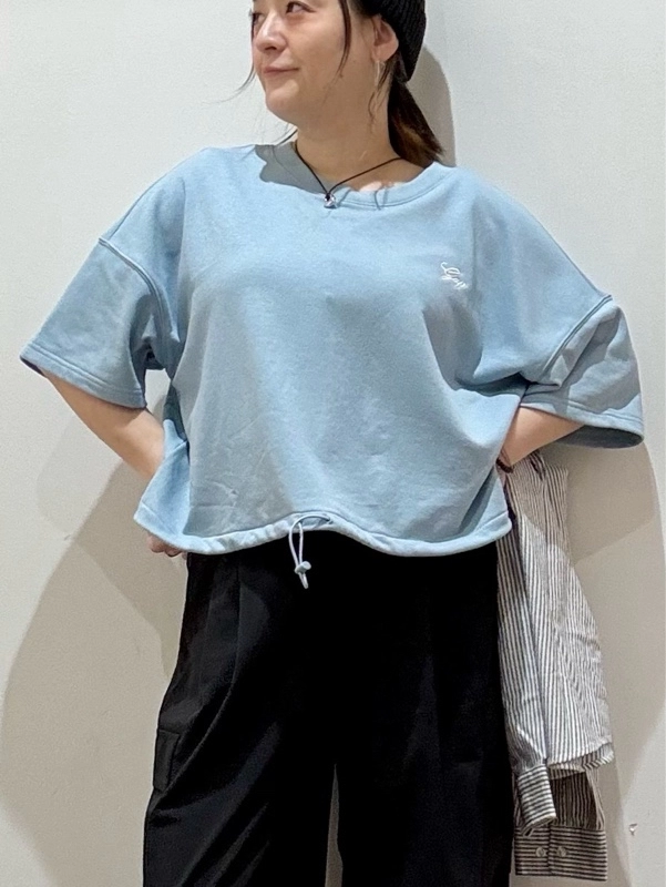 『GapロゴドローコードスウェットTシャツdeラフコーデ』