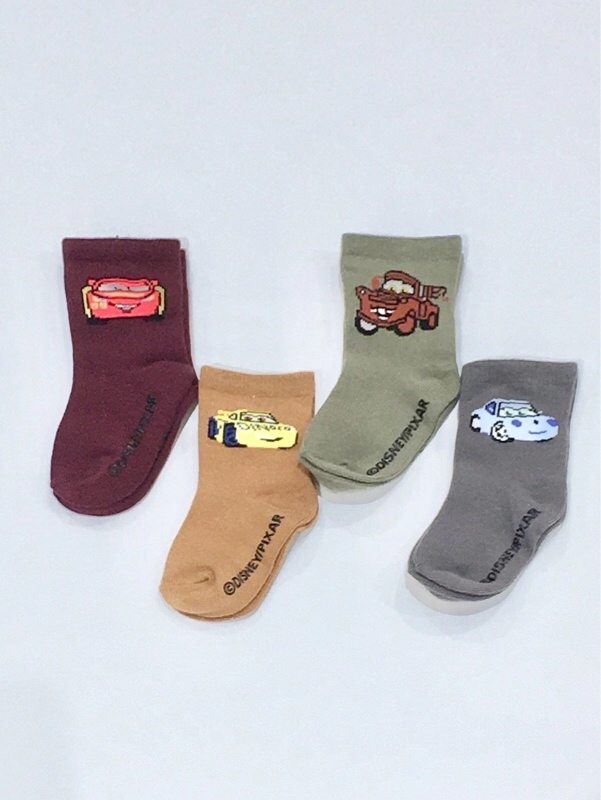 【カーズ】で、こだわりの詰まったトータルコーデ！