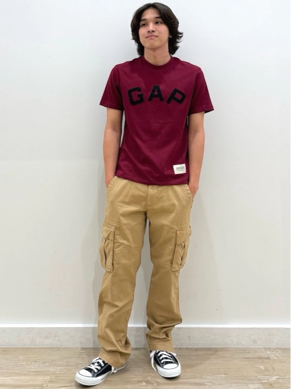 【New】GAPロゴTシャツコーデ