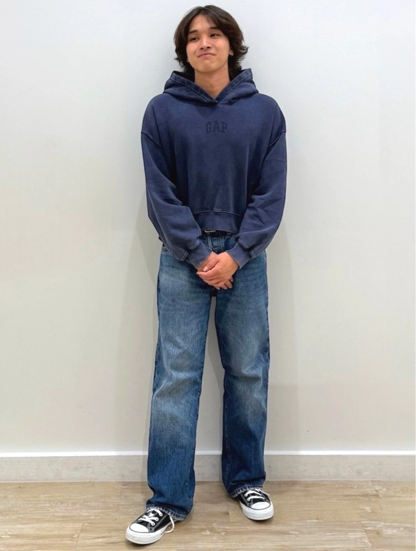 【New】GAPロゴクロップドパーカーコーデ