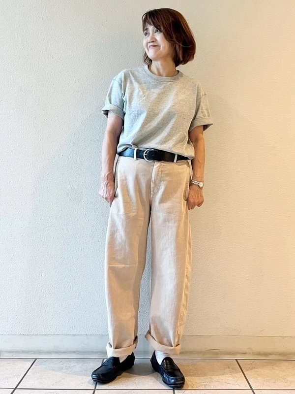 Tシャツ☆バレルパンツ　　シンプルコーデ