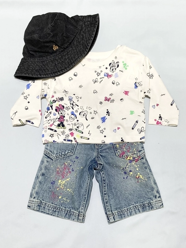 ディズニーグラフィックTシャツ