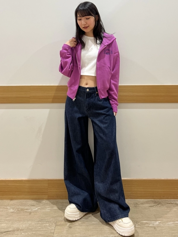 【限定商品！】新作ロゴパーカーが可愛い！