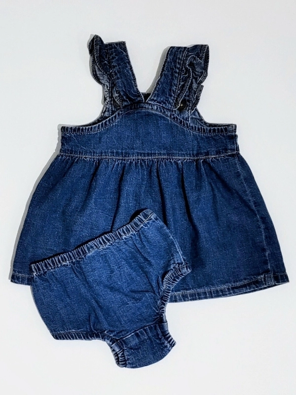 babyのファーストデニム