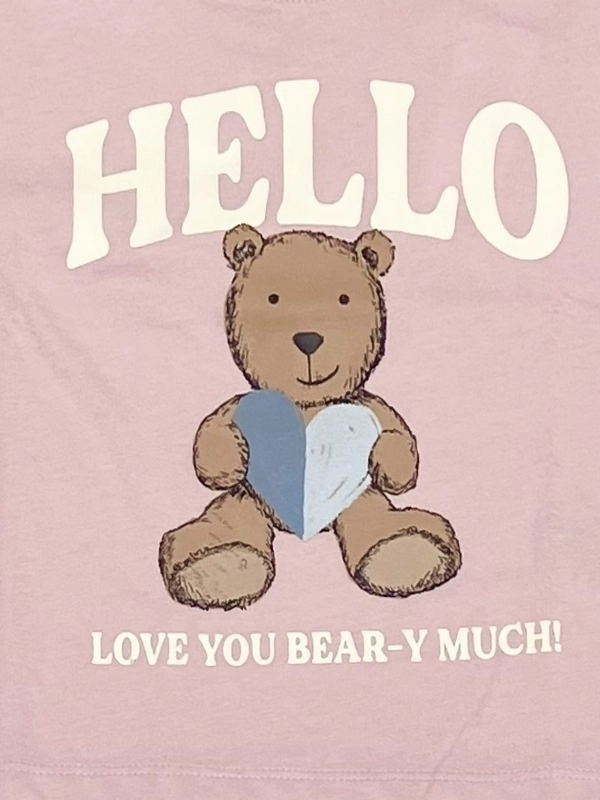 くまさんハートTシャツとサロペットスカートコーデ