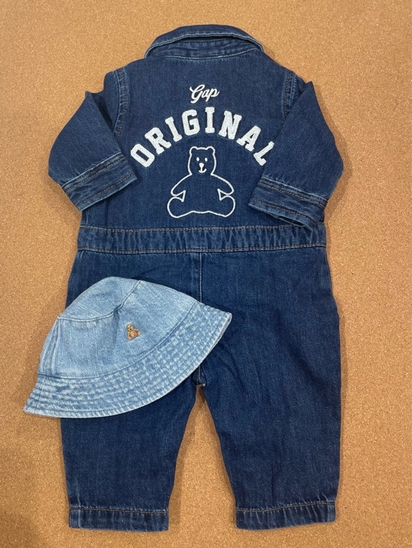 【BABY】刺繍入りデニムカバーオール