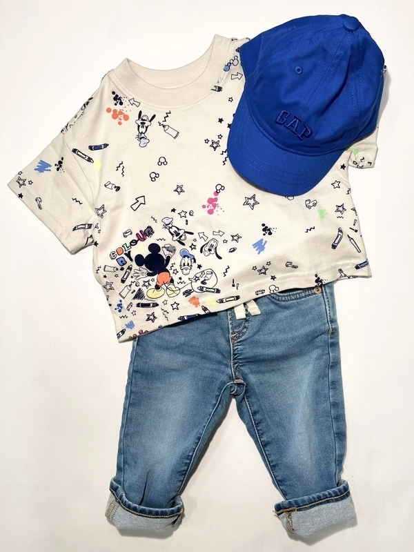 総柄ででかわいい！ディズニーTシャツ