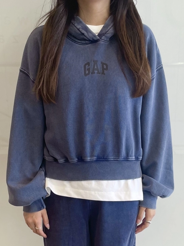 【NEW】ロゴセットアップコーデ