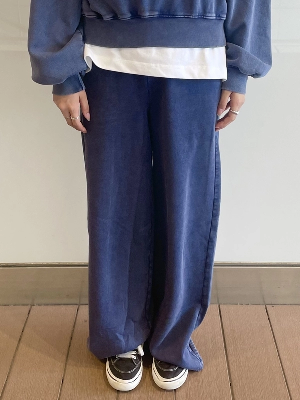 【NEW】ロゴセットアップコーデ