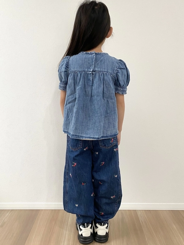 デニムオンデニムコーデ✩新作花柄デニム！