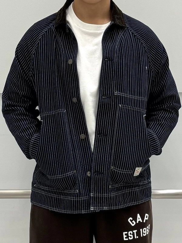 デニムジャケット×スウェットパンツ