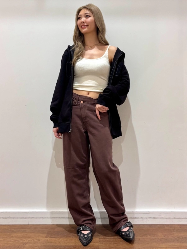 『GAPロゴジップアップパーカーde秋先取りヘルシーコーデ』