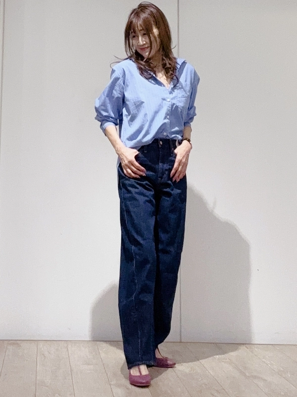 バレルデニムで大人カジュアル