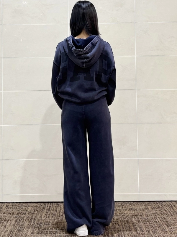 ♡GAP かわいい♡ 後ろ姿までかわいいスウェ | Yuzuki