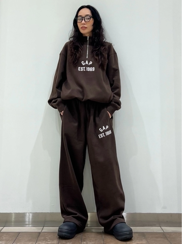 新作ハーフジップセットアップ