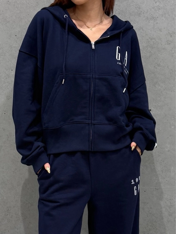 だいにぐるーぷ　スウェット　セットアップL だいにぐるーぷ 無人島 スウェット セットアップ （L・M）