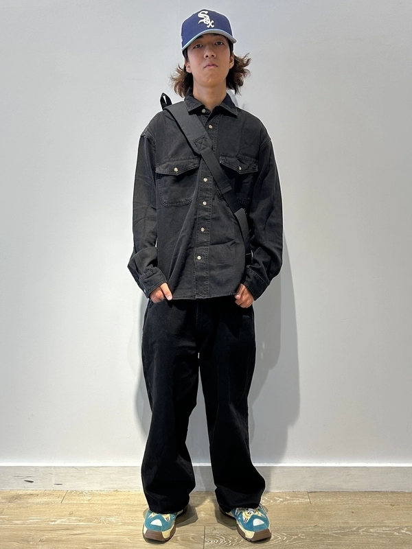 ストリートブラックコーデ】のスタイリング | Gap公式オンライン