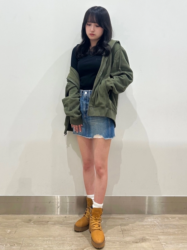 Blue jeansパーカー×デニムスカート