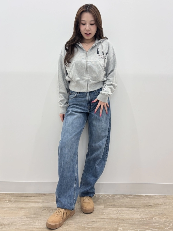 大人気『バレルデニムパンツ』
