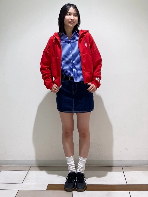 GAP30周年パーカー×デニムミニスカート♡