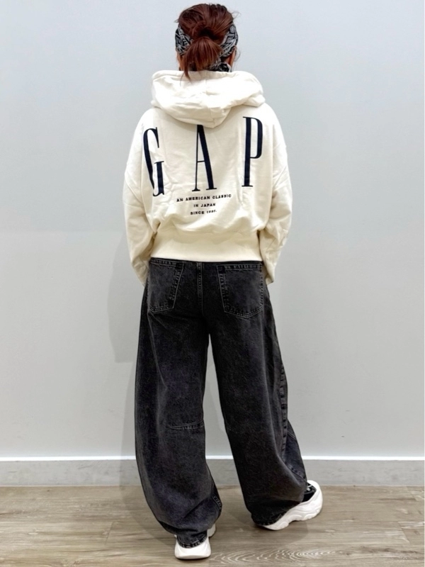 30周年GAPロゴフルジップパーカー】 | Gap公式オンラインストア