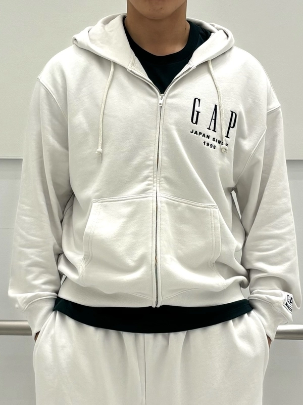 30周年記念⭐︎セットアップのスタイリング | Gap公式オンラインストア