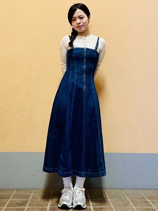 美シルエットデニムドレスコーデ