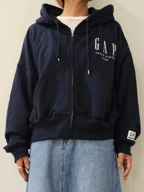 30th Anniversary パーカー×デニムスカート | Gap公式オンラインストア