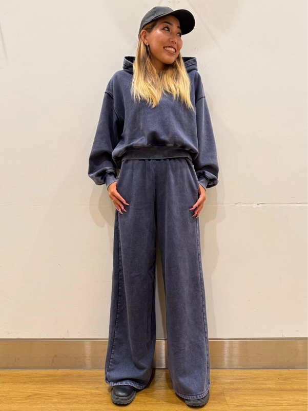 【定番】ロゴスウェットコーデ