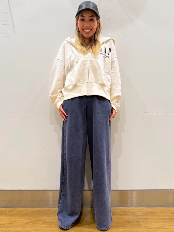 【定番】ロゴスウェットコーデ