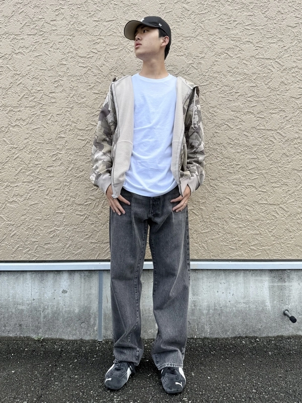 【新作】ジップパーカー