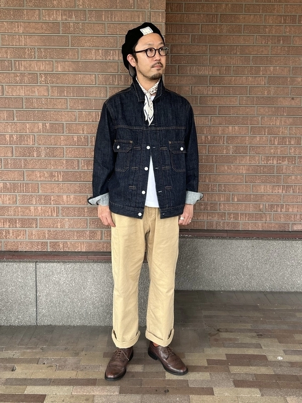 これ一枚で決まる秋のデニムジャケット