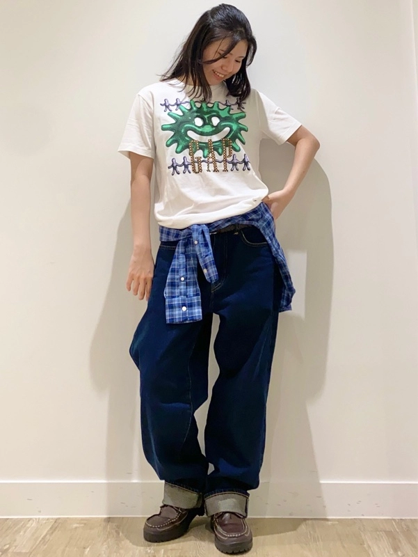 【新作】B2B アーティストTシャツコーデ①