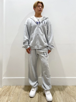 だいにぐるーぷ　スウェット　セットアップL LRG 上下セット 長袖 ブランド スケボー メンズ 春秋冬用 グレー