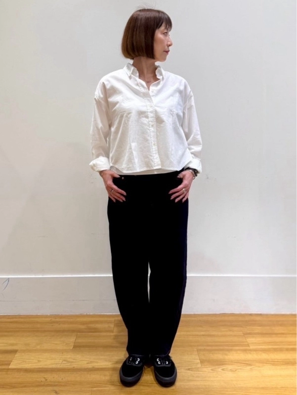 シンプルだからこそシルエット重視
